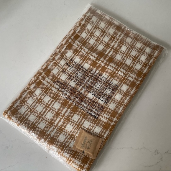 Timberland Buffalo Plaid Scarf - Picture 7 of 7